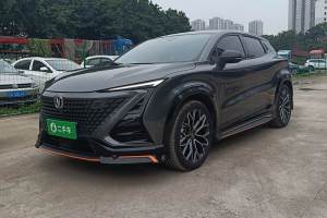 UNI-T 长安 1.5T 运动版 尊贵型