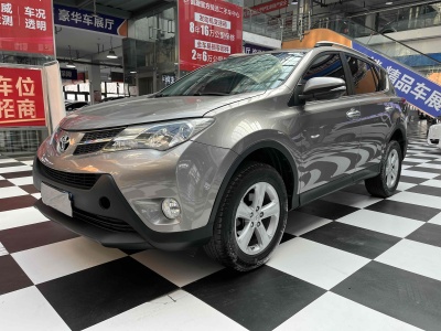 2013年9月 豐田 RAV4 榮放 2.0L CVT兩驅風尚版圖片