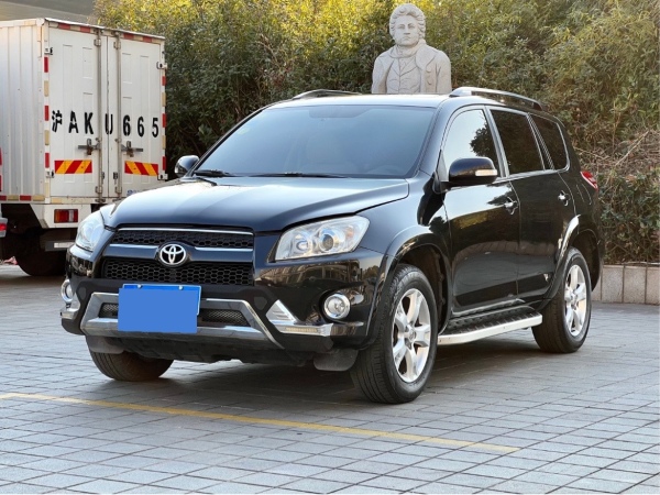 丰田 RAV4荣放  2011款 2.4L 自动四驱豪华版