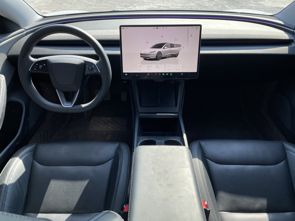 特斯拉 Model 3  2023款 煥新版 后輪驅(qū)動圖片