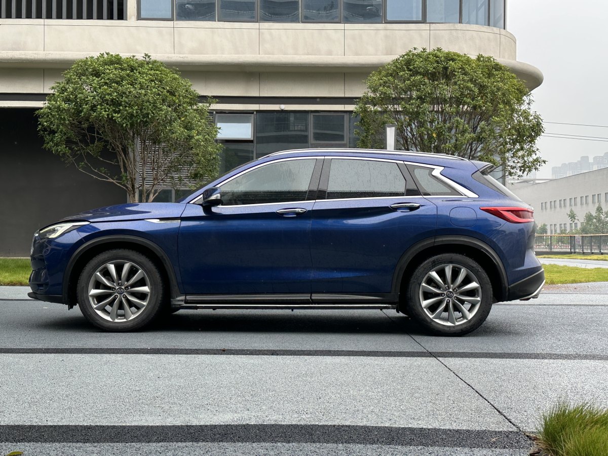 2020年8月英菲尼迪 QX50  2020款 改款 2.0T 四驅菁英版