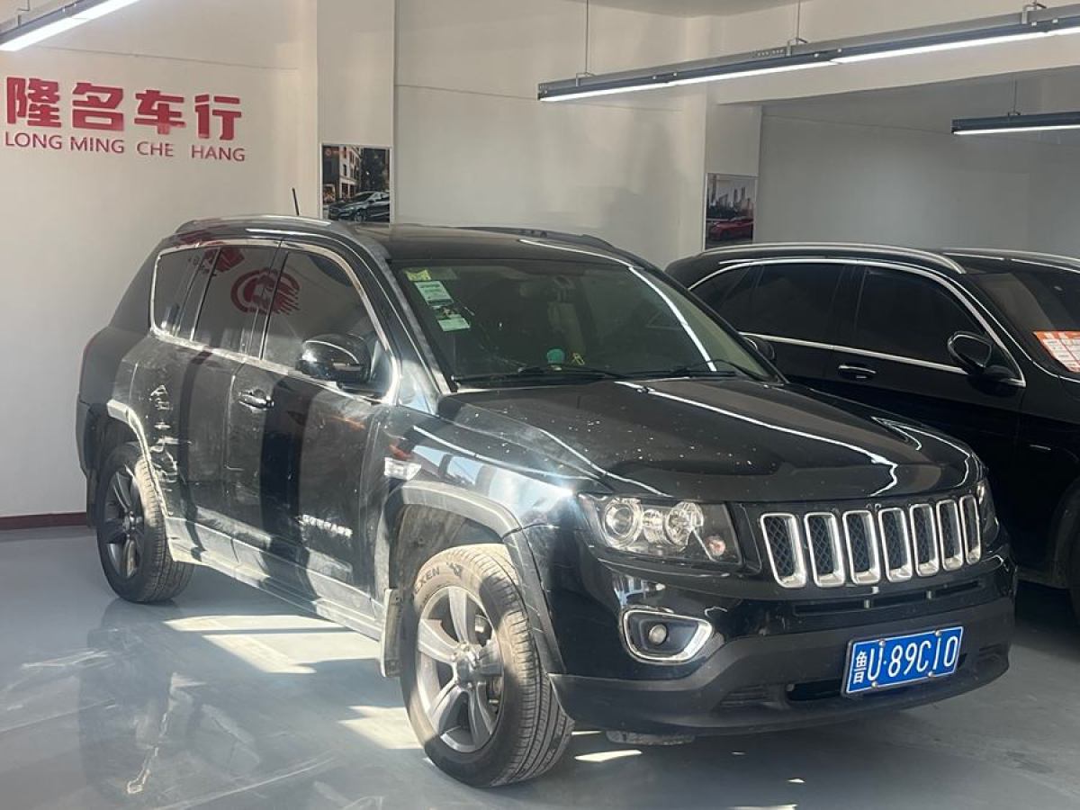 Jeep 指南者  2014款 改款 2.4L 四驅(qū)舒適版圖片