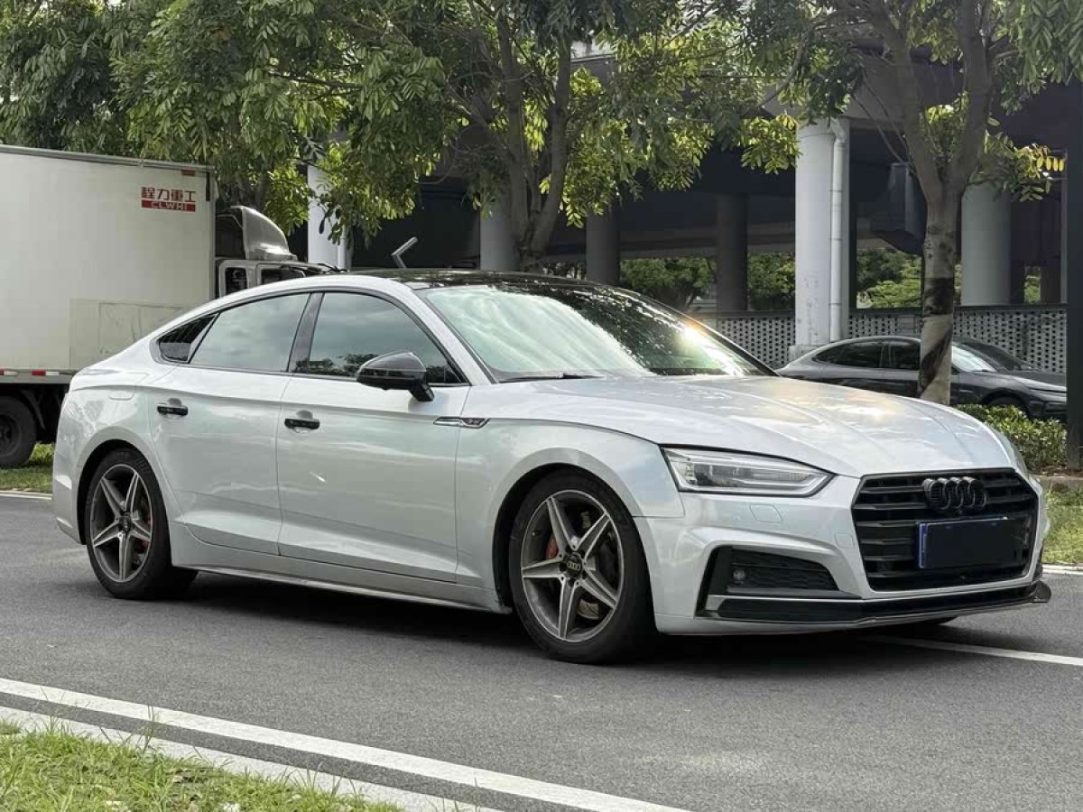 奧迪 奧迪A5  2017款 Sportback 40 TFSI 時(shí)尚型圖片
