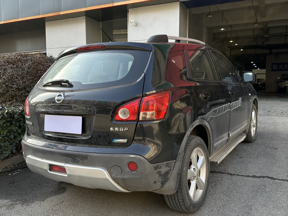 日產(chǎn) 逍客  2011款 2.0XV 雷 CVT 2WD圖片