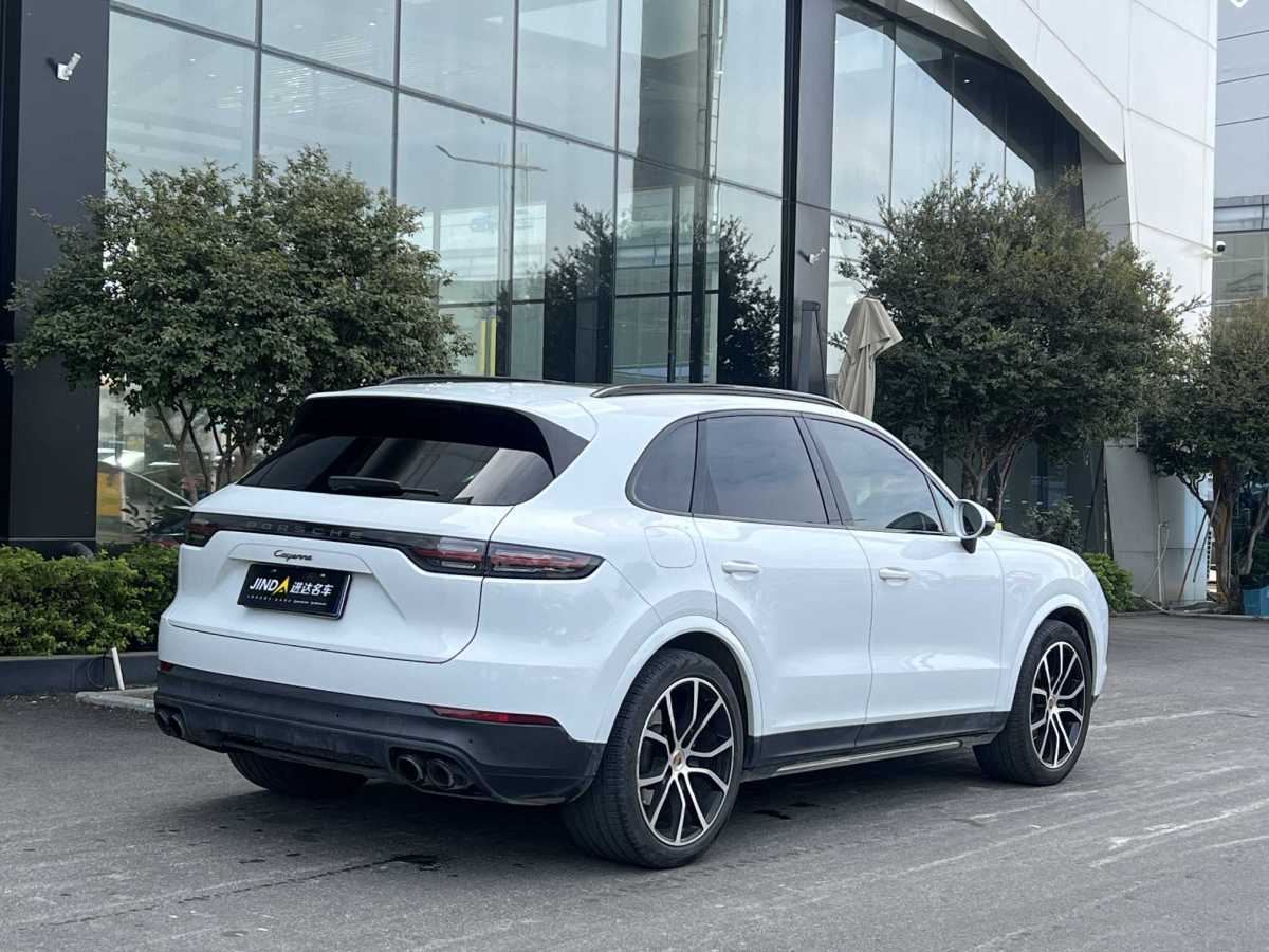 保時(shí)捷 Cayenne  2022款 Cayenne 3.0T 鉑金版圖片