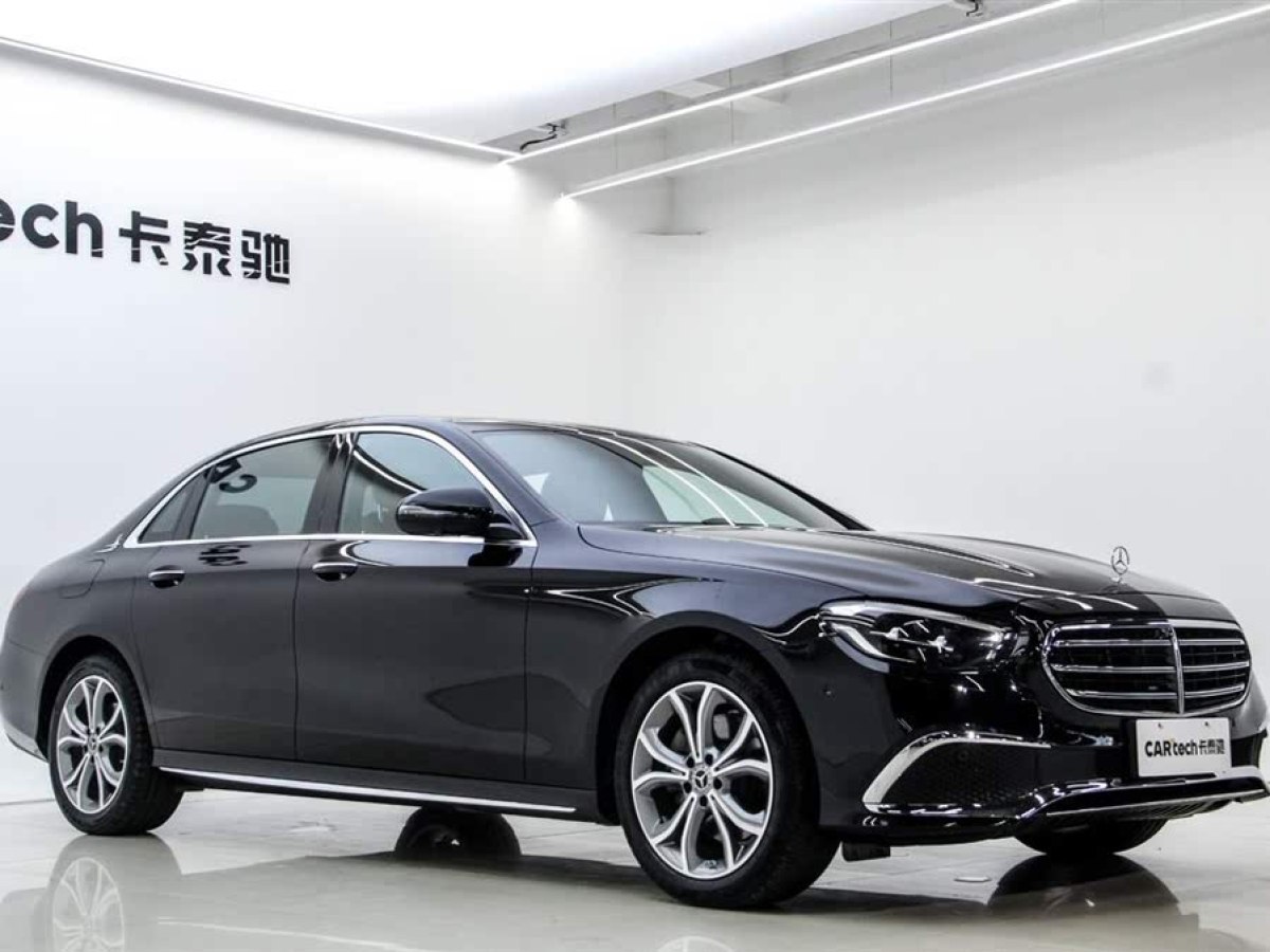 奔馳 奔馳E級(jí)  2021款 改款 E 300 L 運(yùn)動(dòng)時(shí)尚型圖片