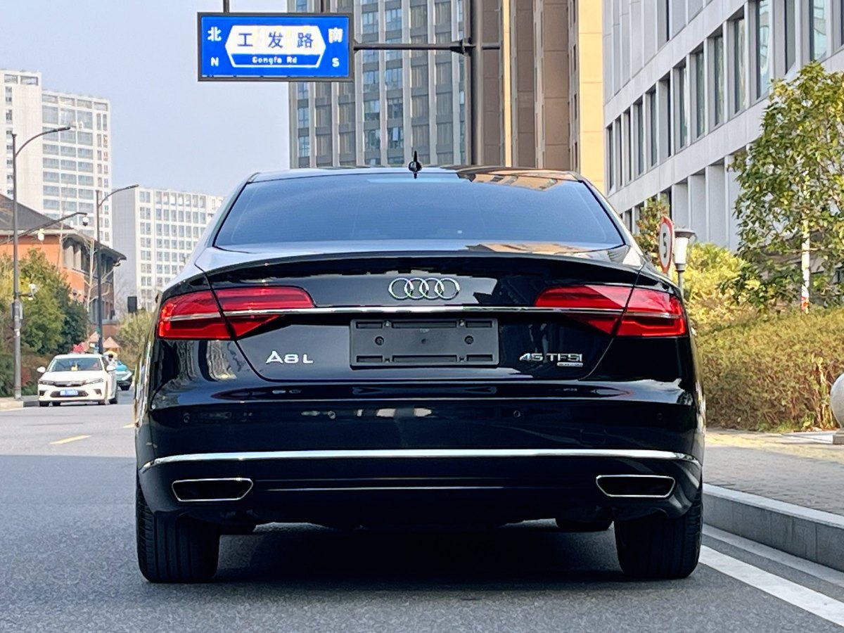 奧迪 奧迪A8  2014款 A8L 45 TFSI quattro舒適型圖片