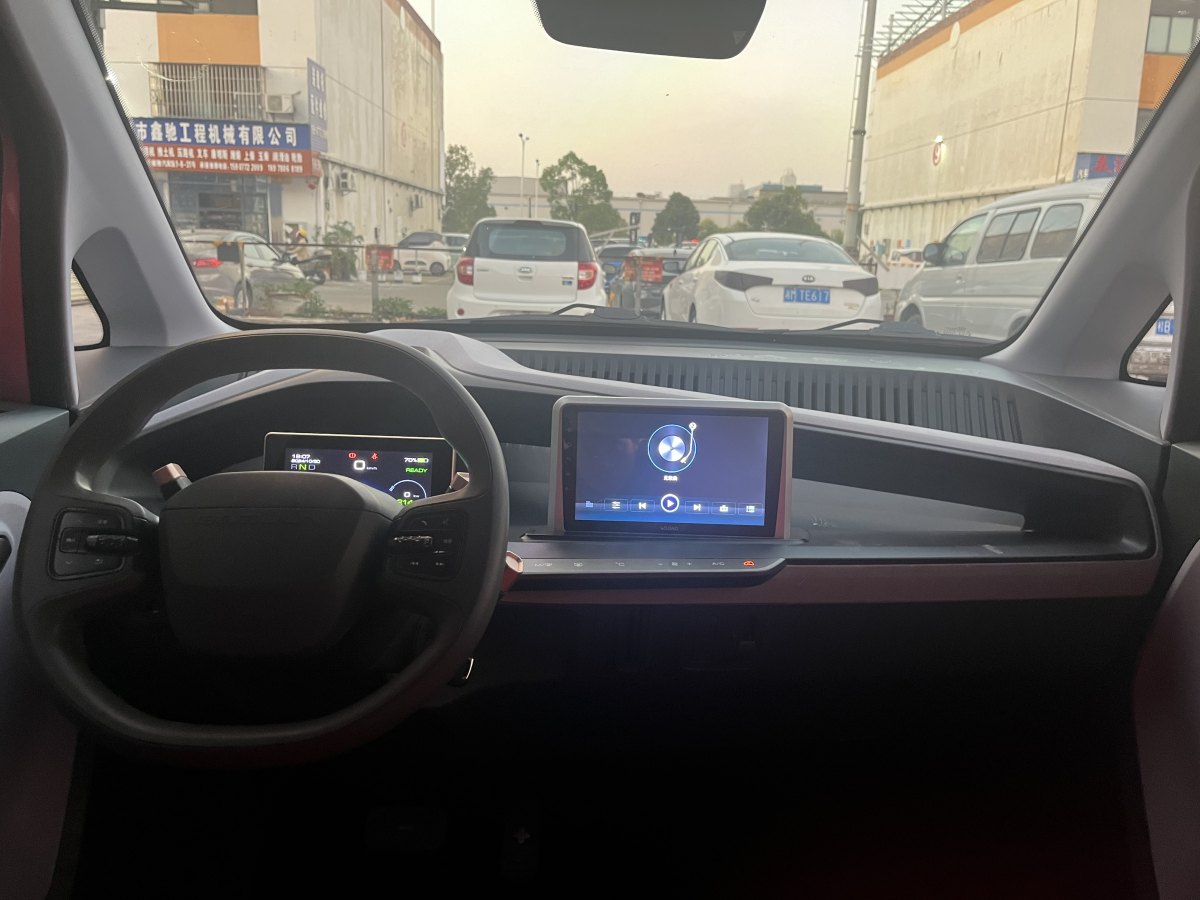 寶駿 E200  2020款 305KM 智行版圖片