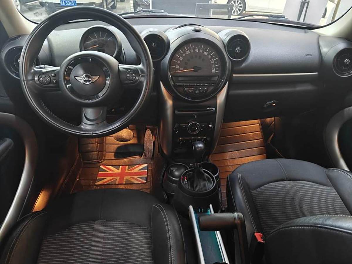 MINI COUNTRYMAN  2014款 1.6T COOPER ALL4 Fun圖片