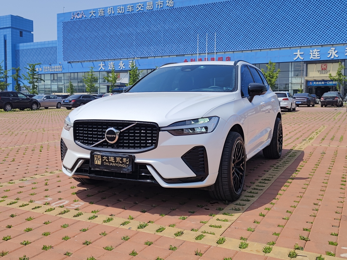 2022年1月沃爾沃 XC60  2022款 B5 四驅(qū)智遠運動版