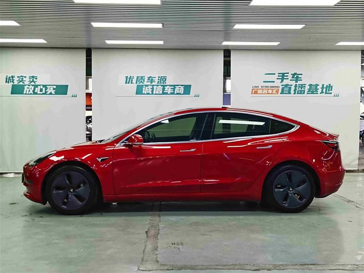 2019年4月特斯拉 Model 3  2019款 長續(xù)航后驅(qū)版