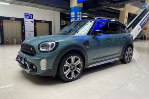 COUNTRYMAN MINI 2.0T COOPER S ALL4 拉古纳蓝限量版