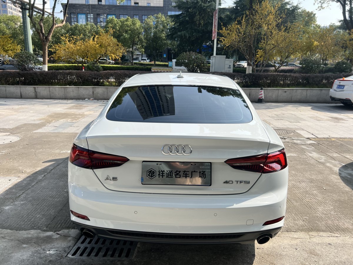 奧迪 奧迪A5  2019款 Sportback 40 TFSI 時(shí)尚型圖片