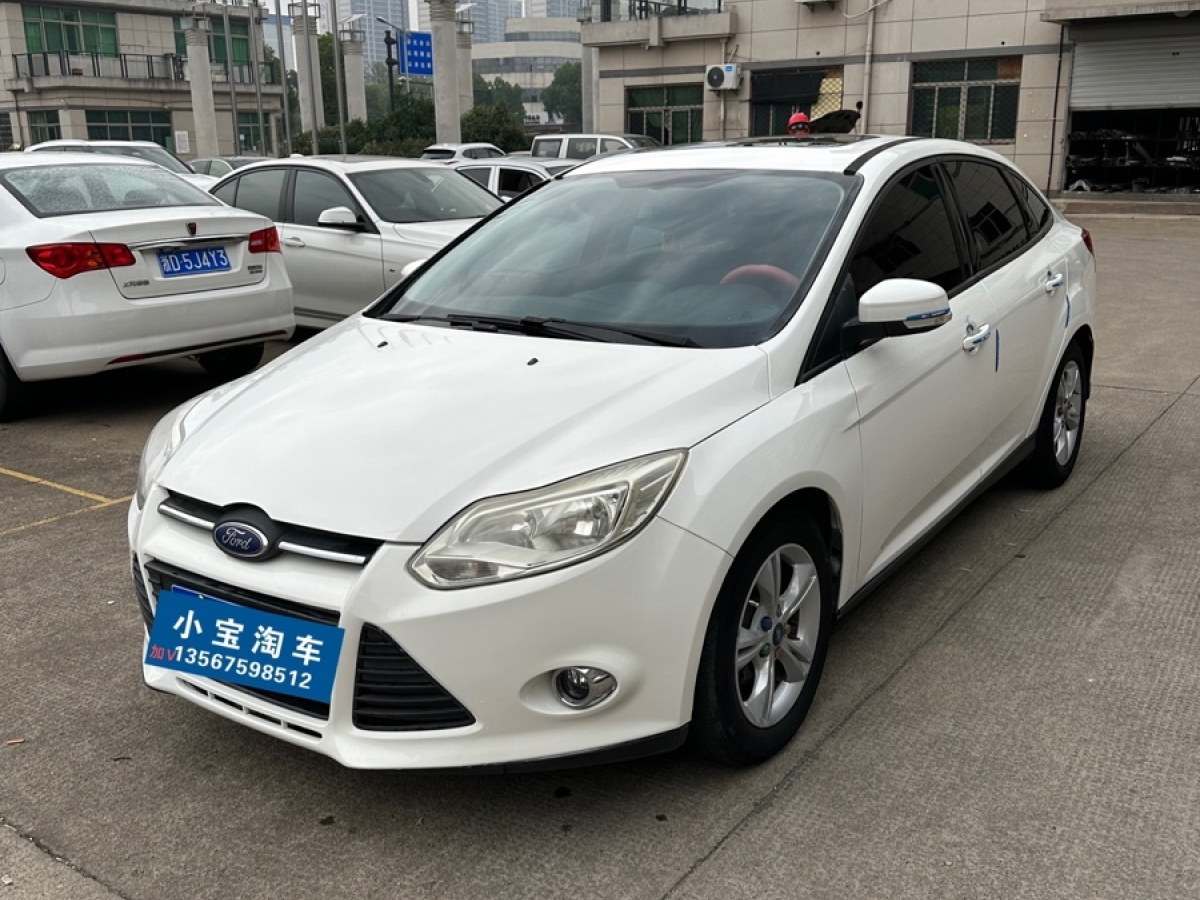 福特 福克斯 2012款 三廂 1.6l 自動尊貴型圖片