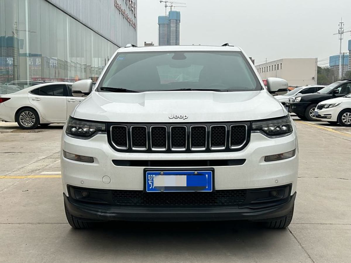 Jeep 指挥官  2018款 2.0T 两驱进享版 国VI图片