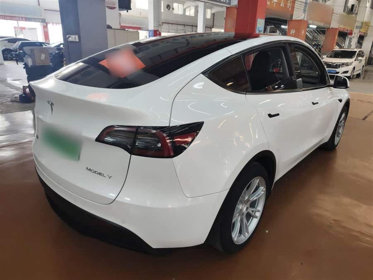 特斯拉 Model Y  2022款 改款 后輪驅(qū)動版圖片