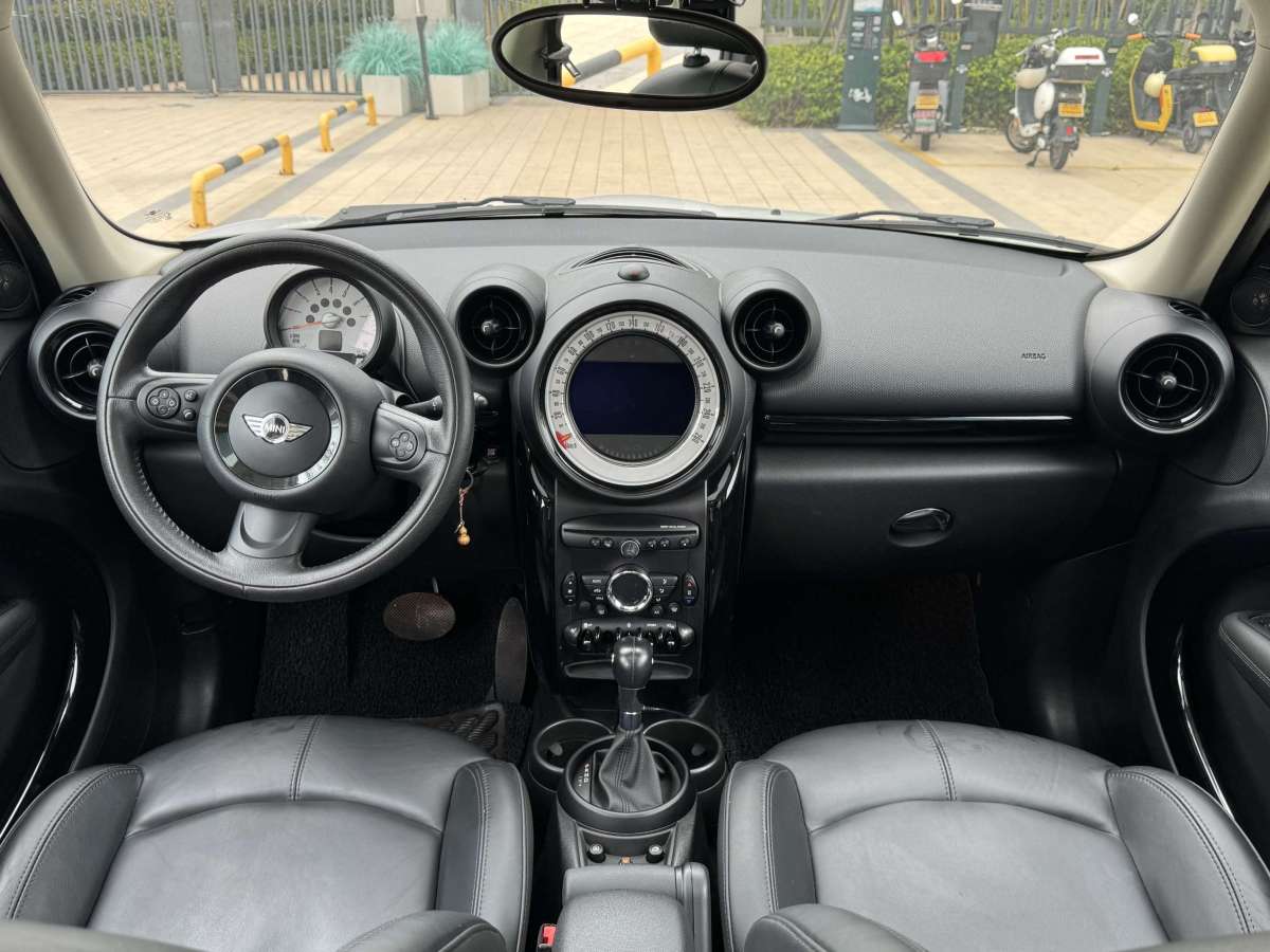 MINI COUNTRYMAN  2013款 1.6T COOPER S ALL4 滑雪版圖片