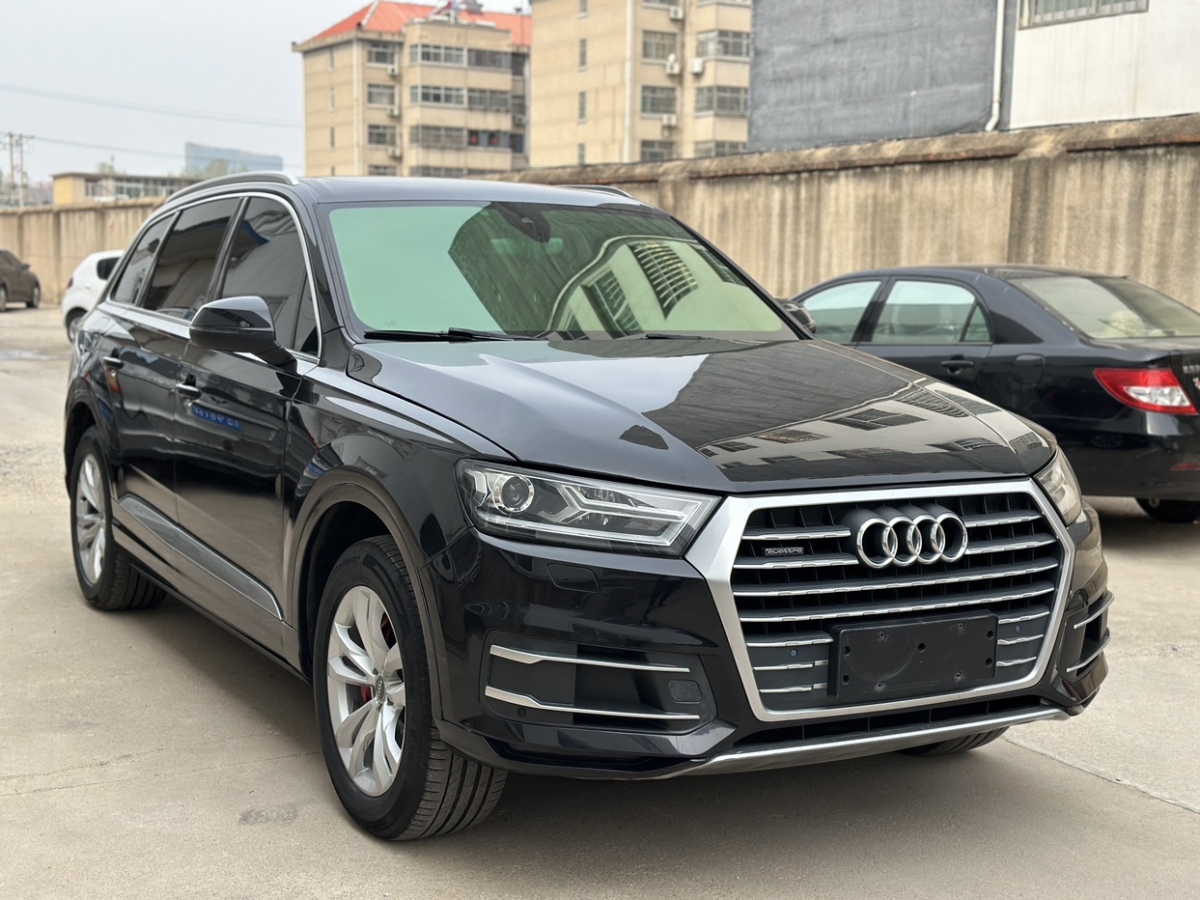 奥迪 奥迪Q7  2016款 40 TFSI 舒适型图片