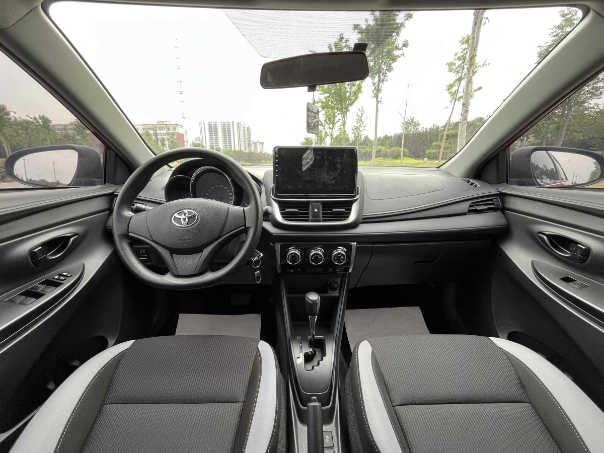 2021年3月豐田 YARiS L 致炫  2021款 致炫X 1.5L CVT領(lǐng)先版