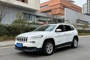 自由光 Jeep 2.4L 領先版