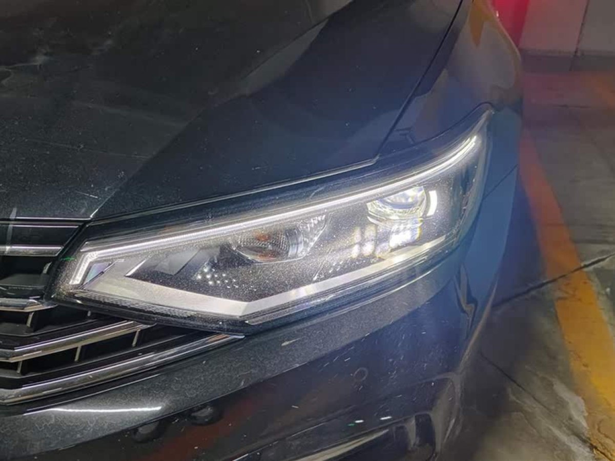 大眾 邁騰  2023款 200萬輛紀念版 330TSI DSG豪華型圖片