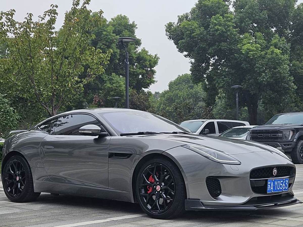 2018年7月捷豹 F-TYPE  2019款 3.0T 硬頂版