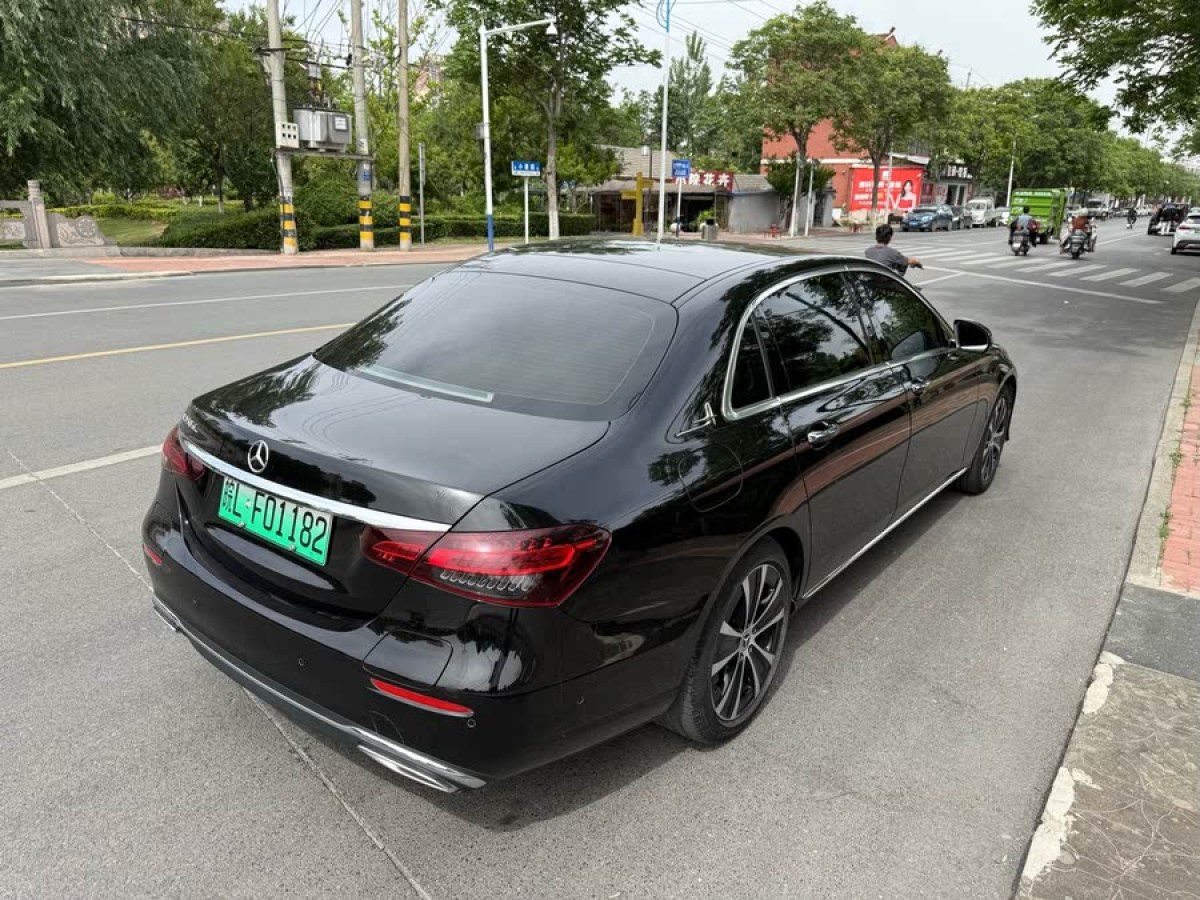 奔馳 奔馳E級新能源  2022款 改款 E 350 e L 插電式混合動力轎車圖片