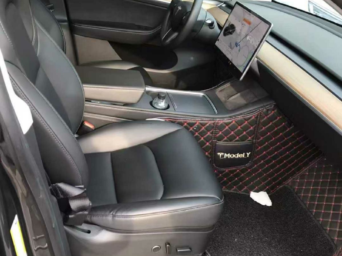 特斯拉 Model S  2021款 Plaid Plus 版圖片