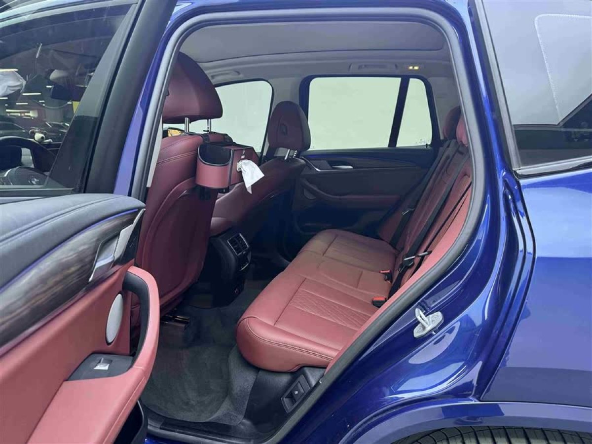 寶馬 寶馬X3  2023款 改款 xDrive30i 領(lǐng)先型 M曜夜套裝圖片