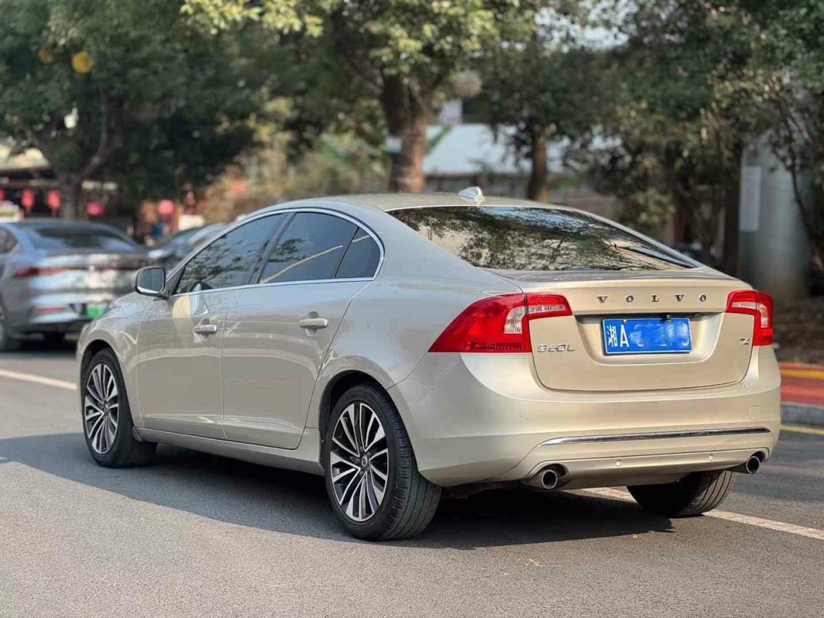 沃爾沃 S60  2018款 S60L 1.5T 智行版圖片