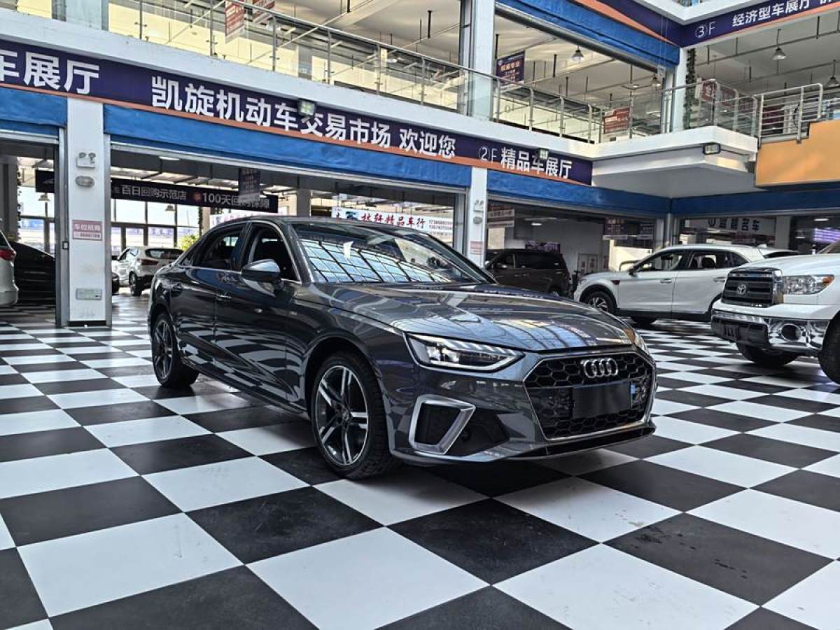 奧迪 奧迪A4L  2022款 40 TFSI 豪華動(dòng)感型圖片