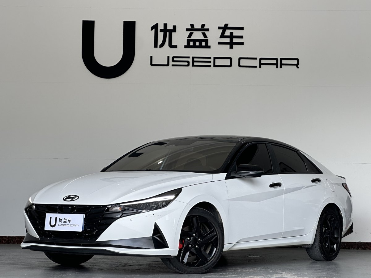 2023年5月現(xiàn)代 伊蘭特  2022款 1.5L CVT 20周年紀(jì)念款