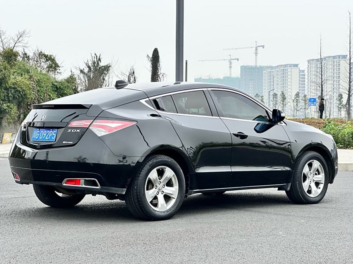 謳歌 ZDX  2012款 3.7 標(biāo)準(zhǔn)版圖片