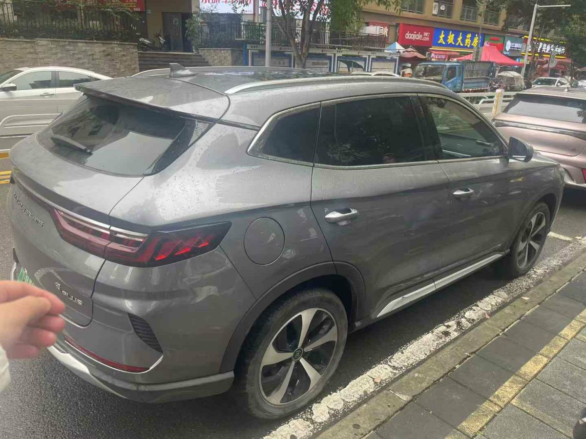 比亚迪 宋MAX新能源  2022款 DM-i 105KM 尊荣型图片