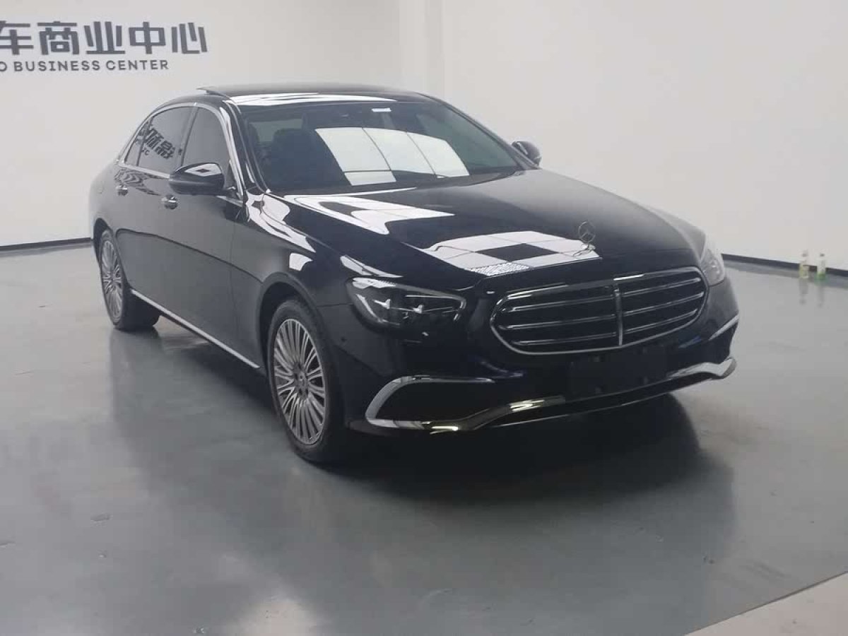 奔馳 奔馳E級(jí)  2023款 改款 E 300 L 豪華型圖片