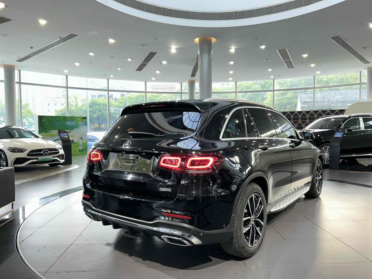 奔馳 奔馳GLC  2025款 改款 GLC 260 L 4MATIC 豪華型圖片