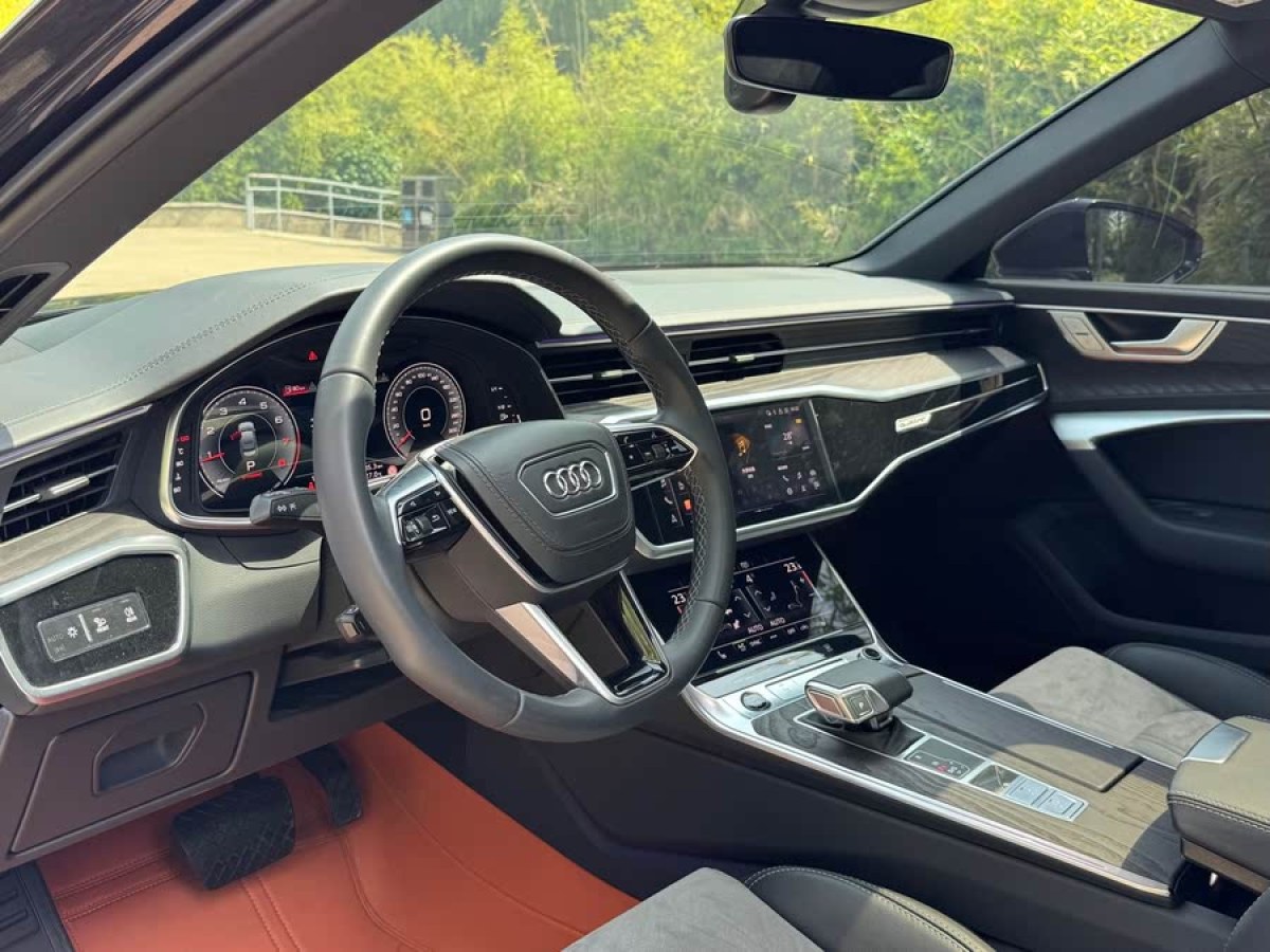 奧迪 奧迪A6L  2024款 45 TFSI 臻選動感型圖片