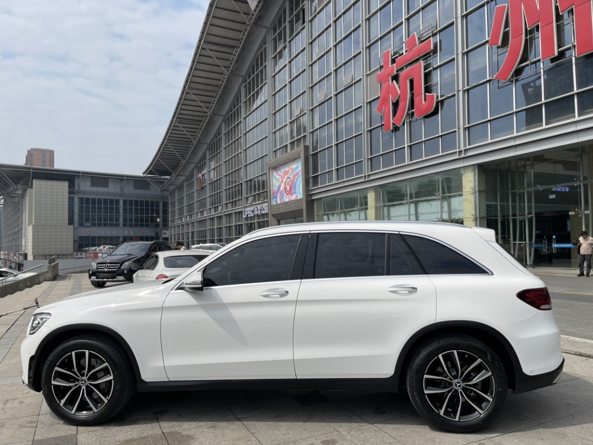 奔馳 奔馳GLC  2022款 改款二 GLC 260 L 4MATIC 豪華型圖片