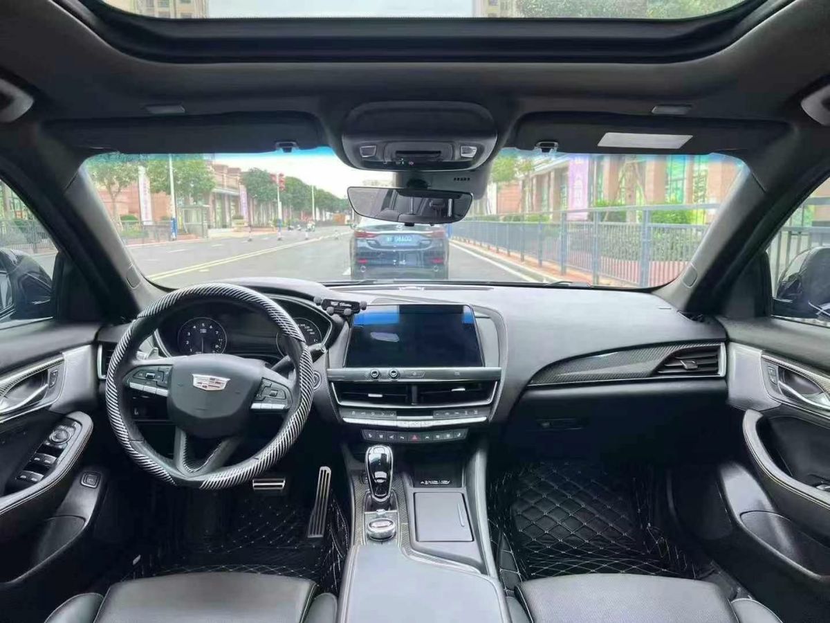 凱迪拉克 XT4  2020款 28T 兩驅(qū)技術(shù)型圖片