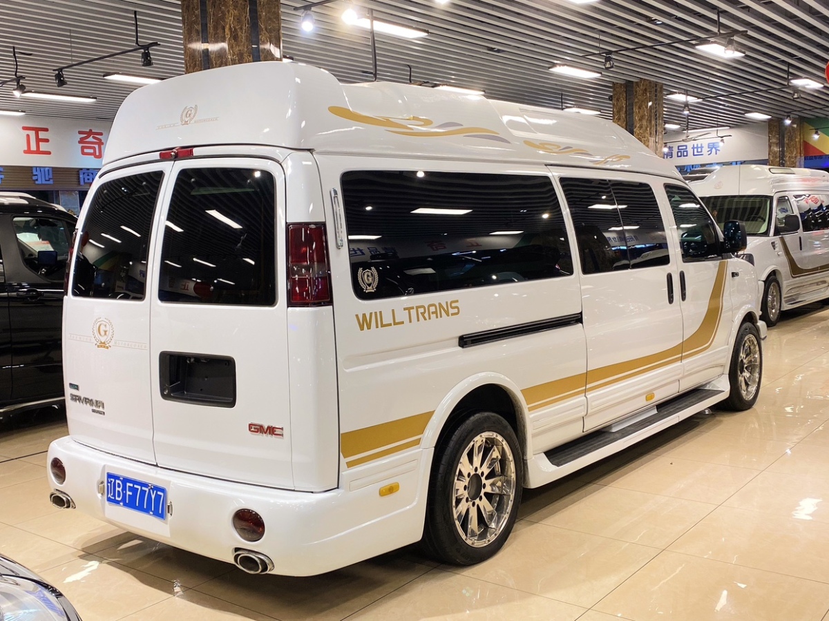 GMC SAVANA  2015款 6.0L G660L 兩驅(qū)雅尊版圖片