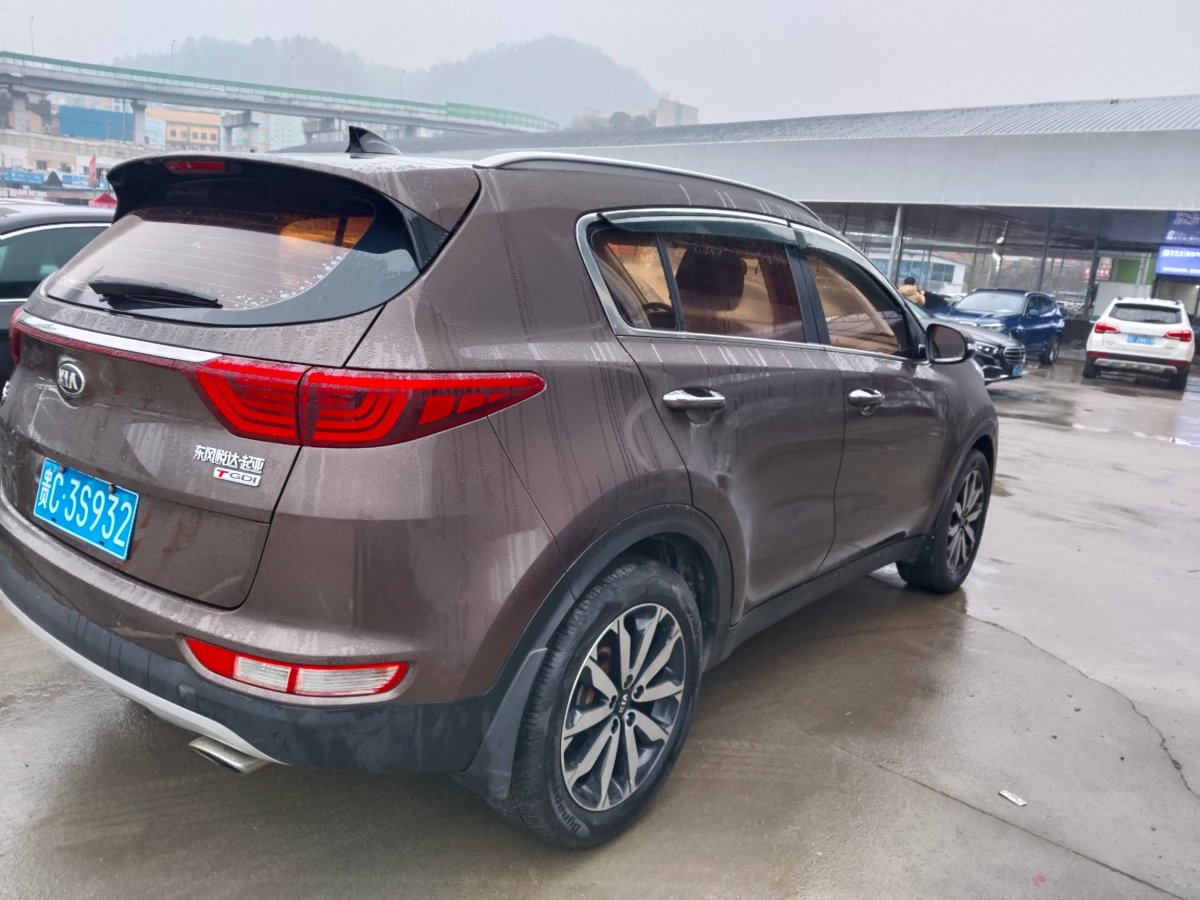 起亞 KX5  2016款 1.6T 自動兩驅(qū)Premium圖片