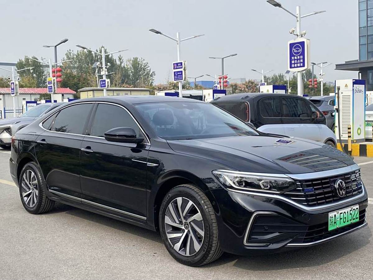 大眾 帕薩特新能源  2023款 430PHEV 混動(dòng)豪華版圖片