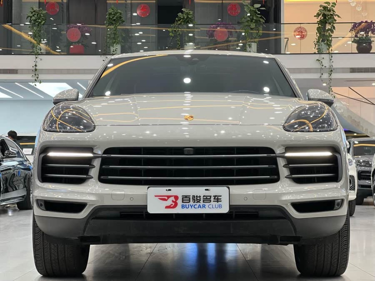 保時(shí)捷 Cayenne  2022款 Cayenne 3.0T 鉑金版圖片