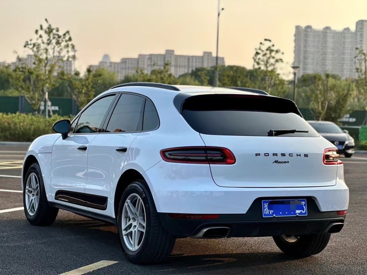 保時(shí)捷 Macan  2017款 Macan 2.0T圖片