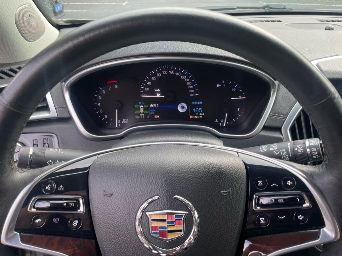 凱迪拉克 SRX  2015款 3.0L 精英型圖片