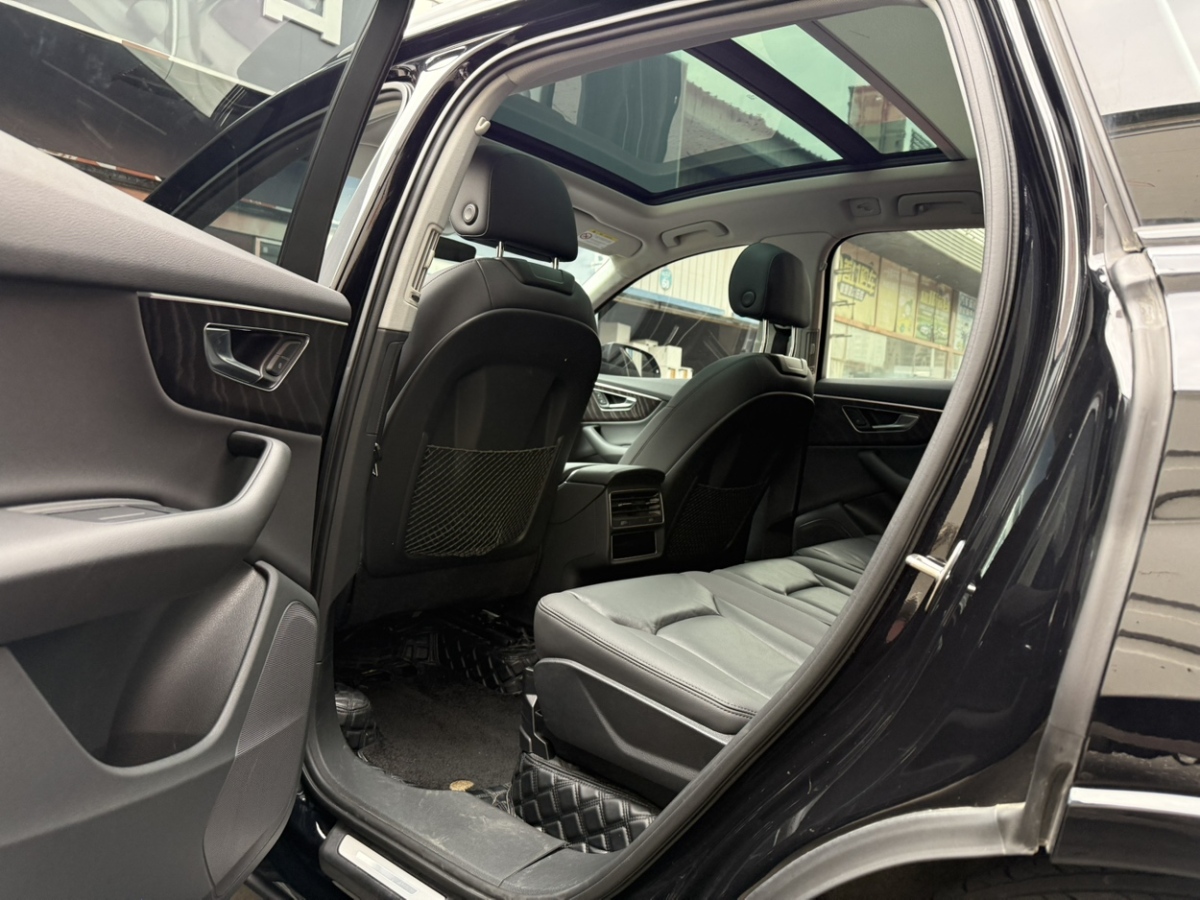 奧迪 奧迪Q7  2020款 55 TFSI quattro S line運動型圖片