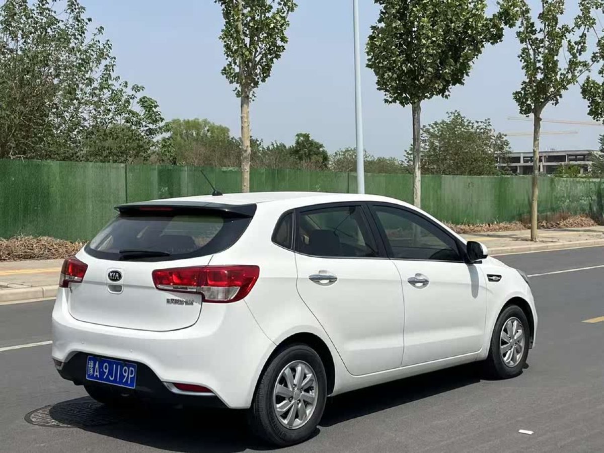 起亞 K2  2015款 兩廂 1.4L AT GLS炫酷版圖片