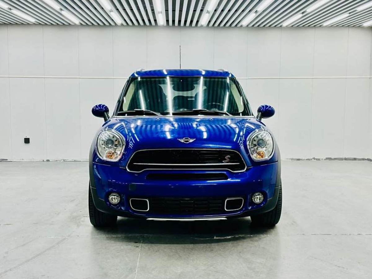 MINI COUNTRYMAN  2015款 1.6T COOPER S ALL4 極致暗夜版圖片