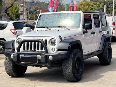 2015年3月 Jeep 牧馬人(進口) 2.8TD Sahara 四門版圖片