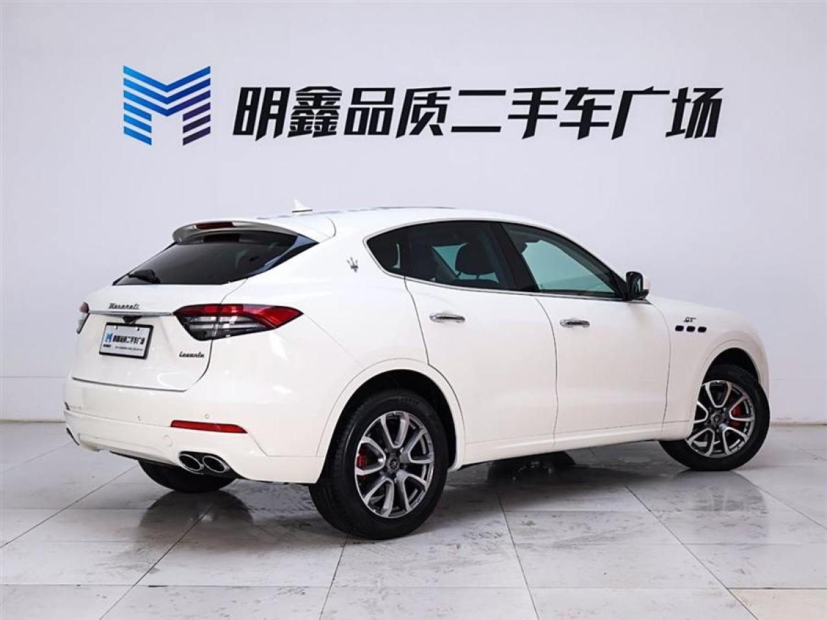 瑪莎拉蒂 Levante  2022款 2.0T GT鋒芒版圖片